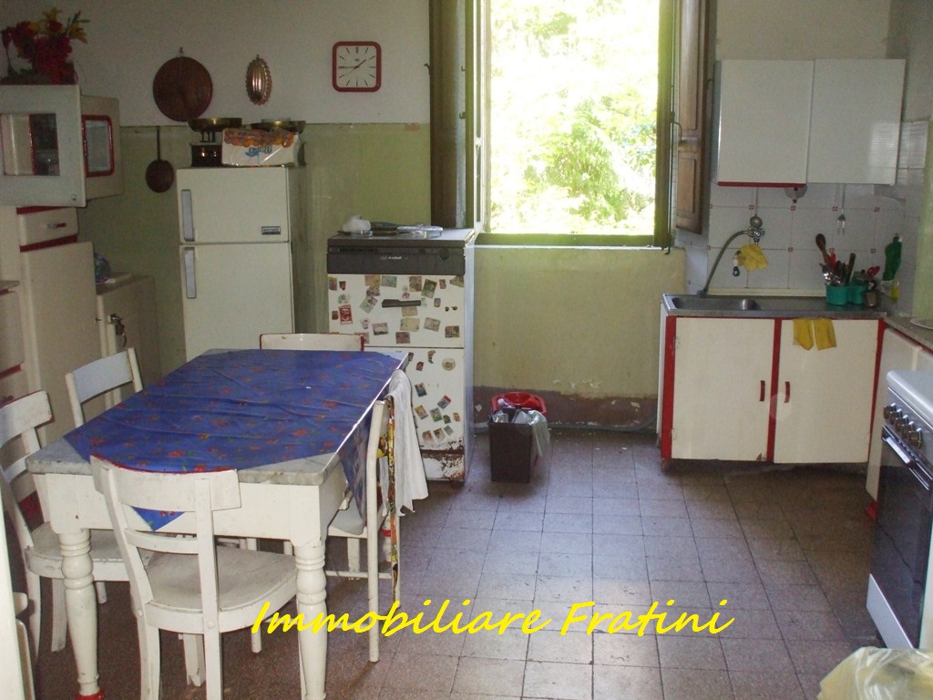 Villa Unifamiliare - Indipendente AMANDOLA vendita    IMMOBILIARE FRATINI