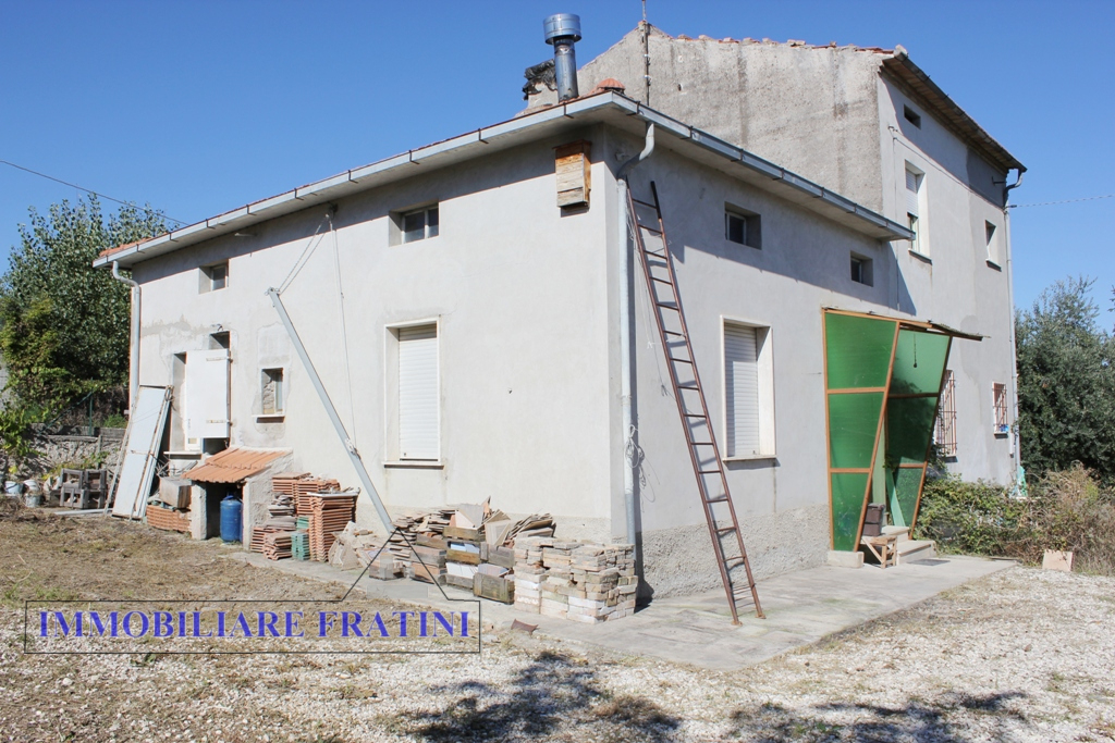 Villa Unifamiliare - Indipendente CIVITELLA DEL TRONTO vendita  Santa Reparata  IMMOBILIARE FRATINI