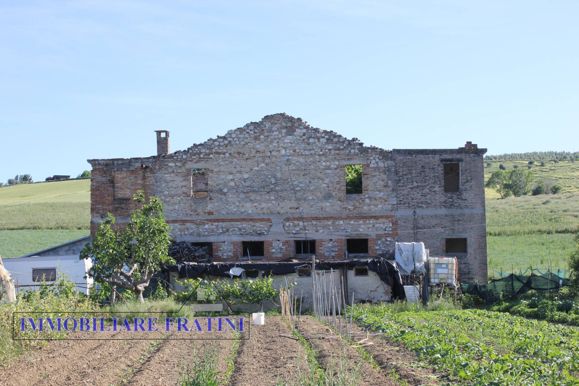 Rustico - Cascina FOLIGNANO vendita    IMMOBILIARE FRATINI