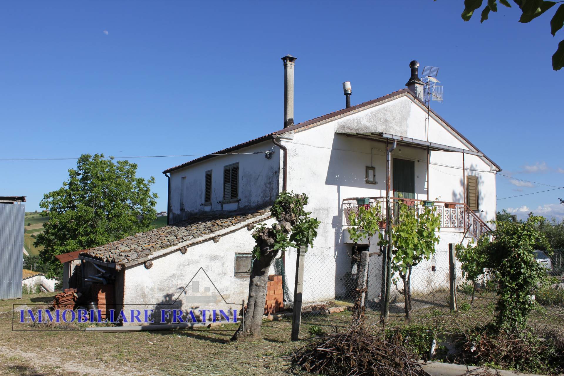  civitella del tronto vendita quart:  immobiliare fratini