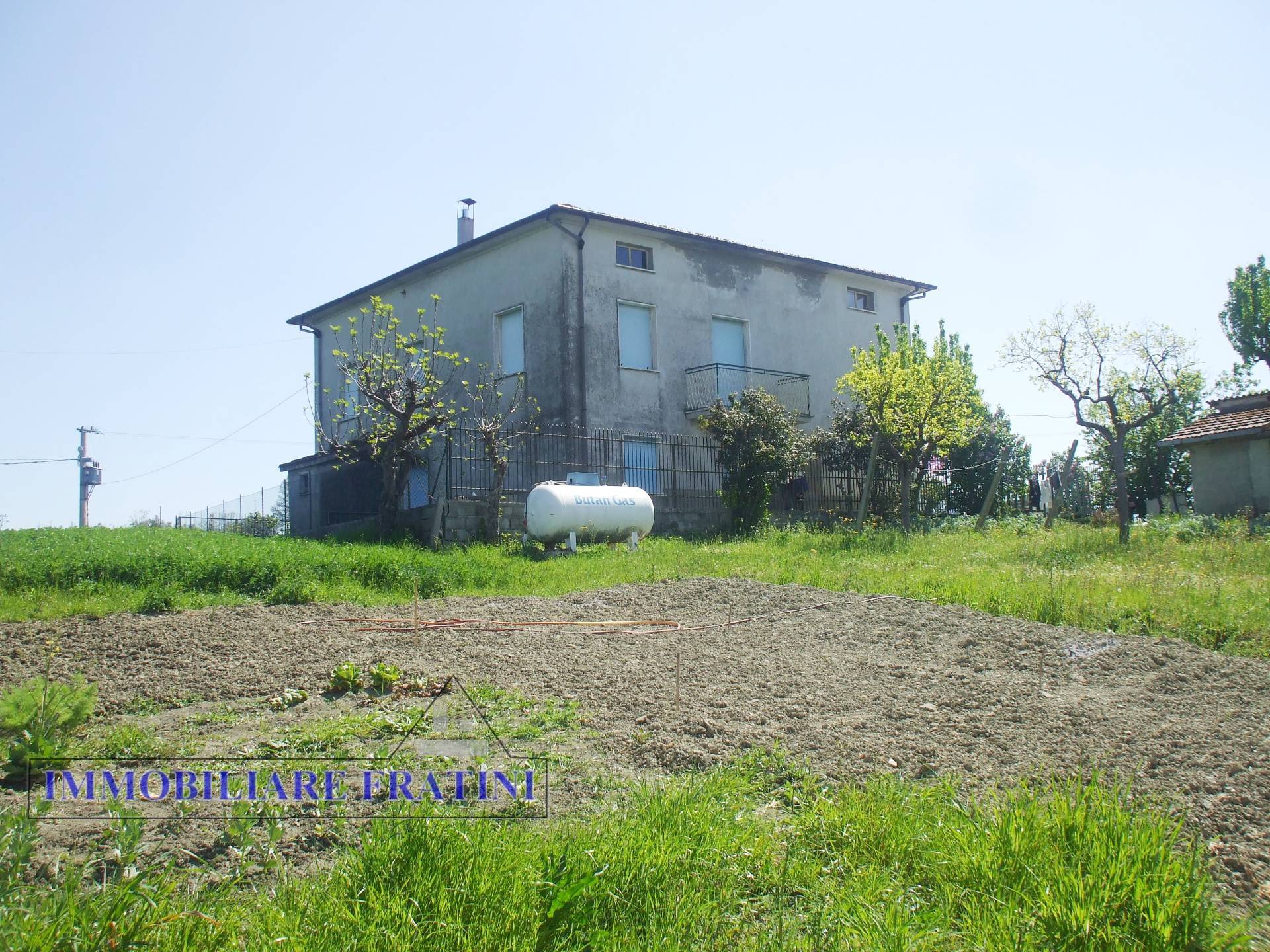 Villa Unifamiliare - Indipendente SANT