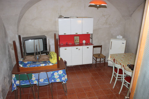 Casa indipendente in vendita a Cornacchiano, Civitella Del Tronto (TE)