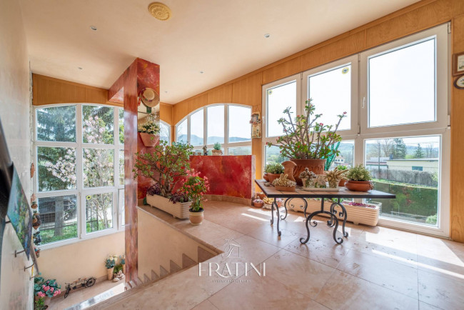 Villetta Bifamiliare