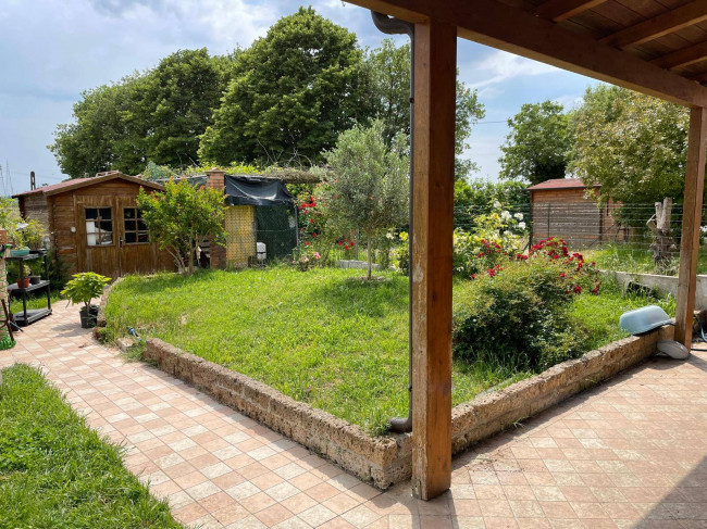 Casa indipendente in vendita a Pontelagoscuro, Ferrara (FE)