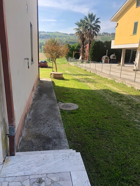 Villa Unifamiliare - Indipendente PETRITOLI vendita    Mazzaferri