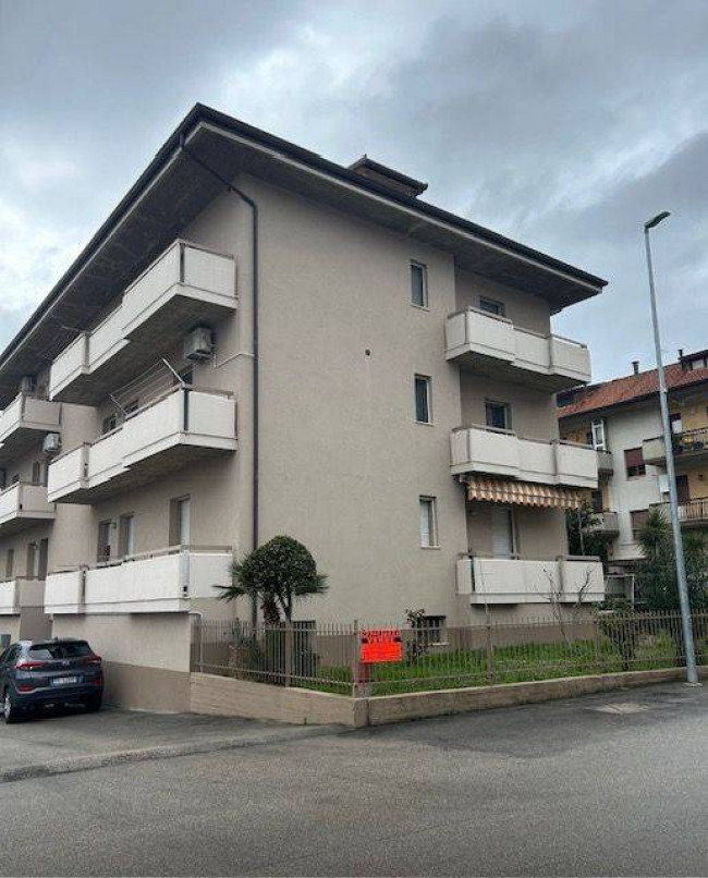 Appartamento in vendita a Castel di Lama