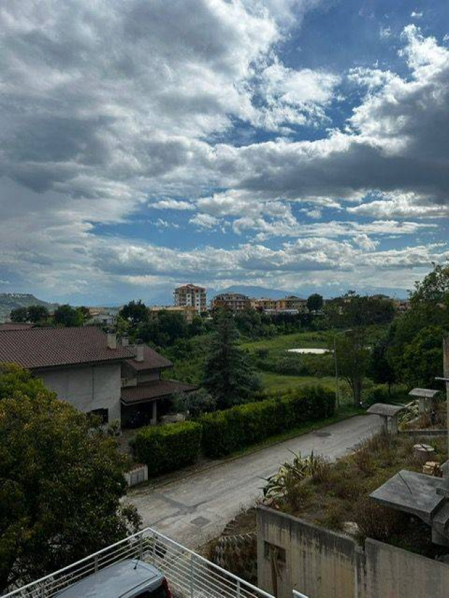 Appartamento in vendita a Montefiore dell'Aso