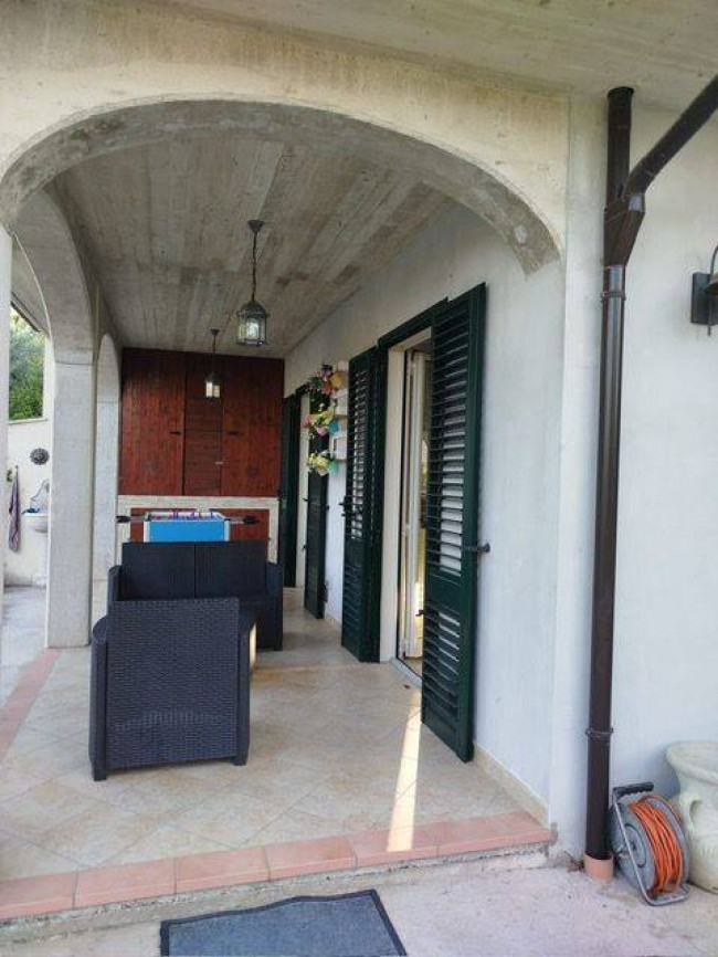 Villetta a schiera / Bifamiliare in vendita a Acquaviva Picena