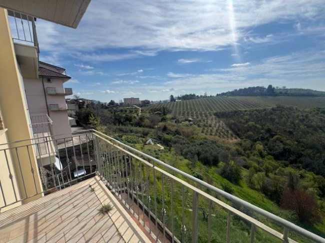 Appartamento in vendita a Cossignano
