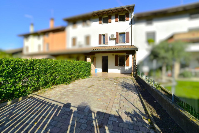Casa accostata in Vendita a Muzzana del Turgnano