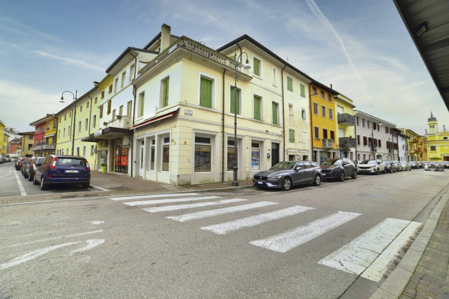Locale commerciale in Vendita a Latisana