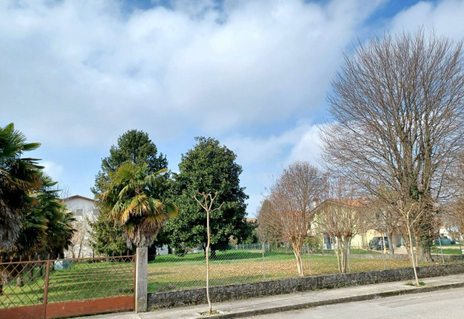 Terreno edificabile in Vendita a Ronchis