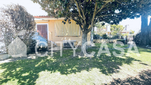 Villa in vendita a Tor San Lorenzo, Ardea (RM)