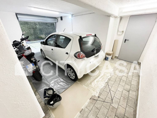 Garage/Box/Posto auto in vendita a Trieste, Roma (RM)