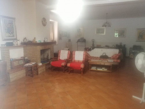 Villa in vendita a Teramo (TE)