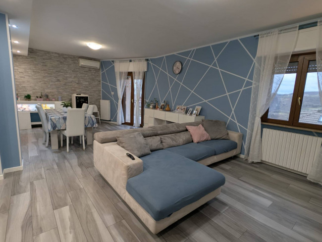 Appartamento a Folignano