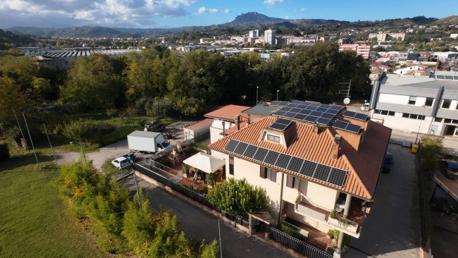 Casa indipendente a Ascoli Piceno