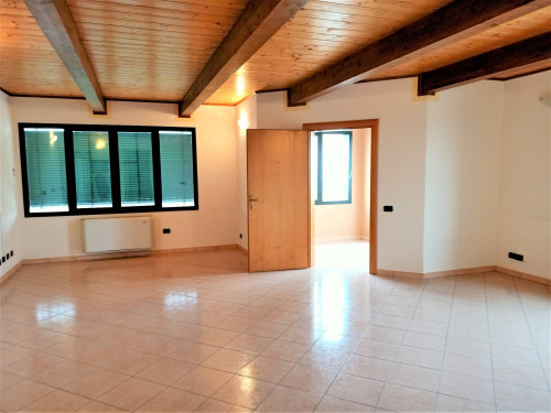 Studio/Ufficio in affitto a Voghiera