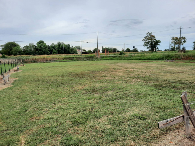 Terreno edificabile in vendita a Ferrara