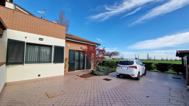 Villa in vendita a Ferrara