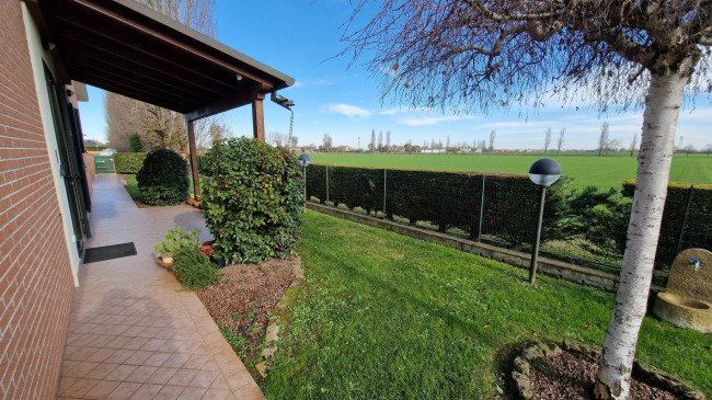 Villa in vendita a Ferrara