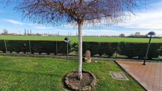 Villa in vendita a Ferrara