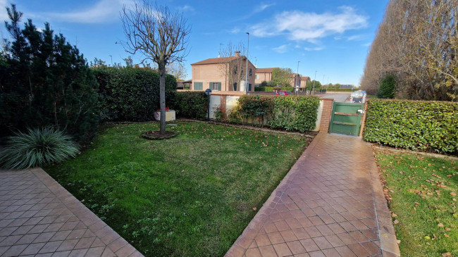 Villa in vendita a Ferrara