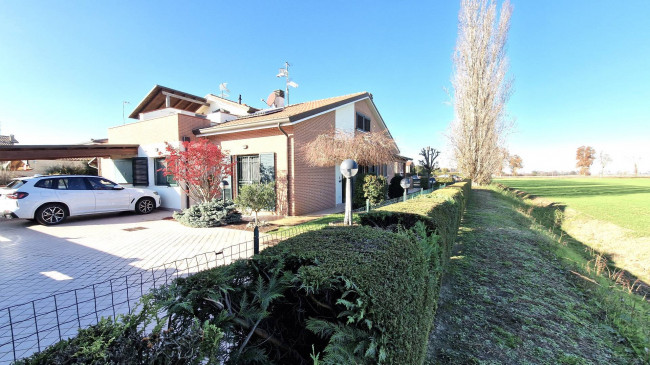 Villa in vendita a Ferrara