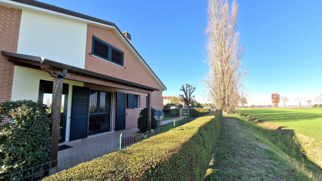 Villa in vendita a Ferrara