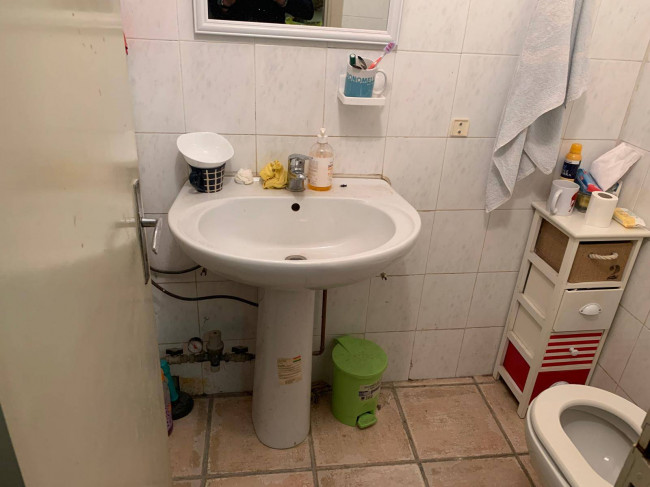 Locale commerciale in vendita a Ferrara