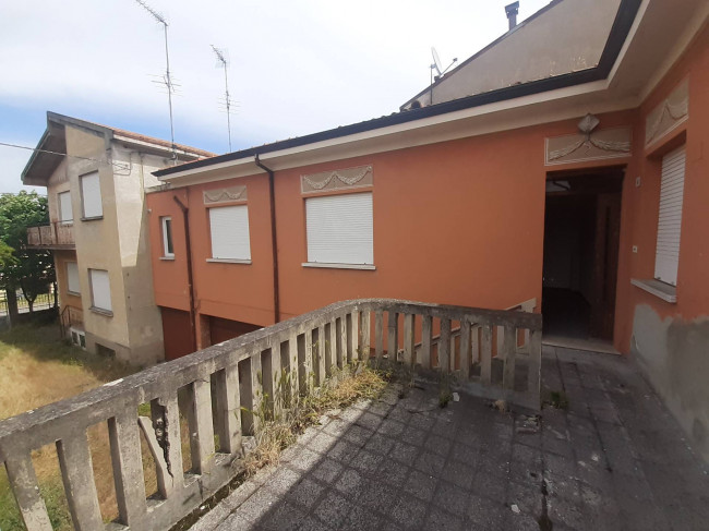 Casa singola in vendita a Vigarano Mainarda