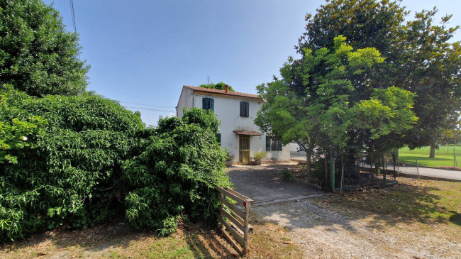 Casa singola in vendita a Ferrara