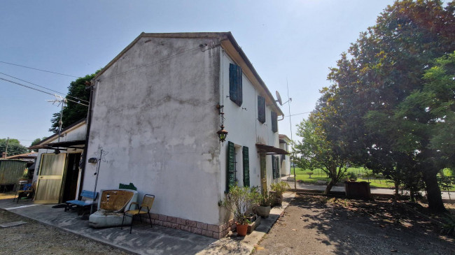Casa singola in vendita a Ferrara