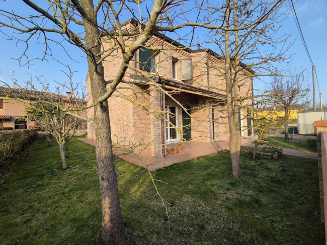 Villa in vendita a Ferrara