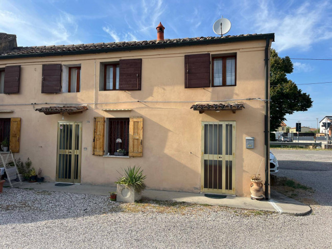 Casa singola in vendita a Ferrara