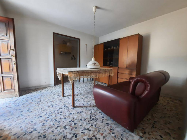 Rustico in vendita a Soave