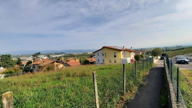 Terreno edificabile in vendita a Monteforte D'alpone (VR)