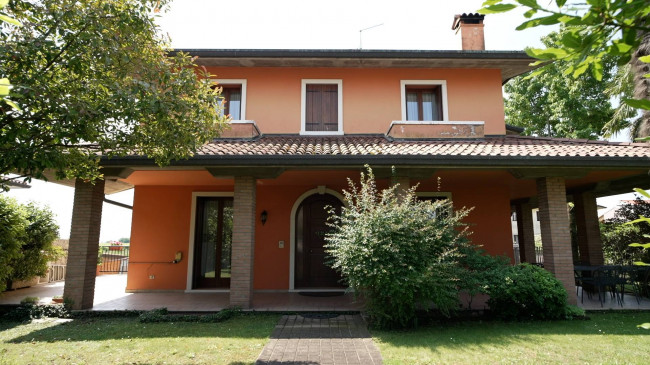 Villa in vendita a Lonigo