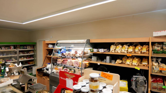 Attività commerciale in vendita a Monteforte d'Alpone