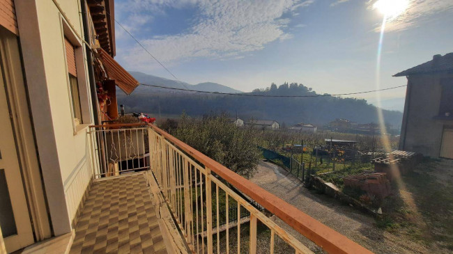 casa affiancata in vendita a San Giovanni Ilarione