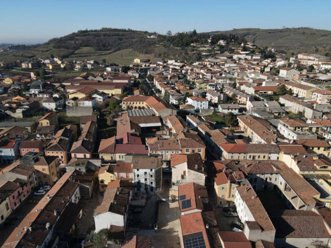 Attività commerciale in vendita a Monteforte d'Alpone