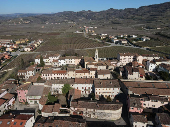 Rustico in vendita a Soave