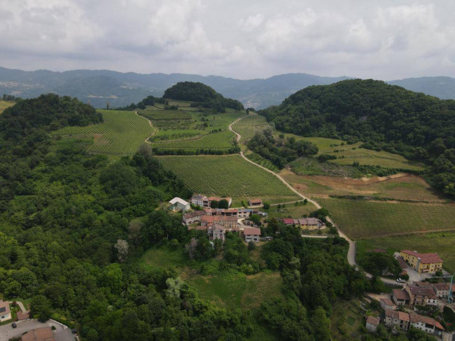 Casa di corte in vendita a Vestenanova