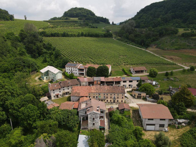 Casa di corte in vendita a Vestenanova