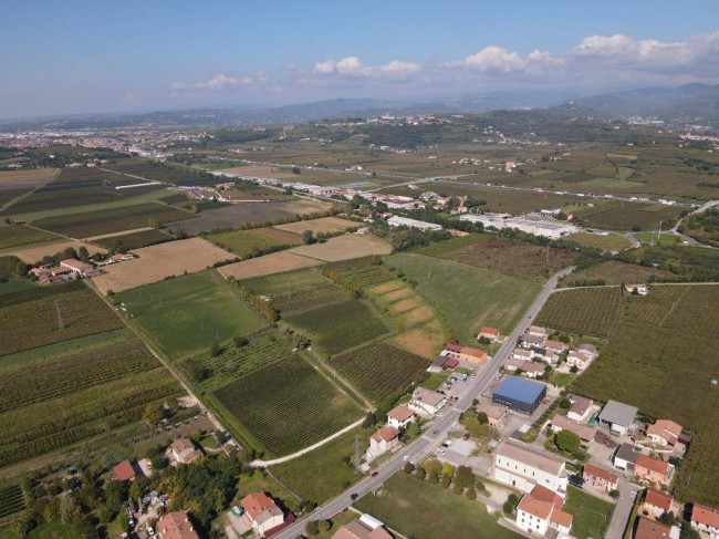 Terreno Agricolo in vendita a Colognola ai Colli