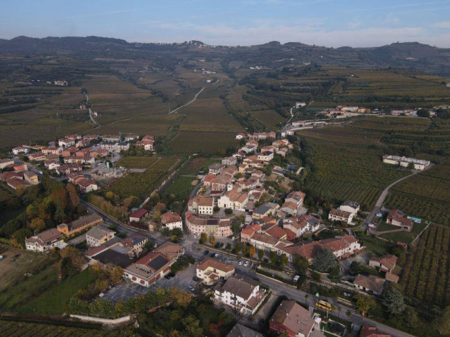 Casa Terra-cielo in vendita a Soave