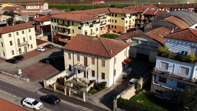 casa singola in vendita a Monteforte d'Alpone