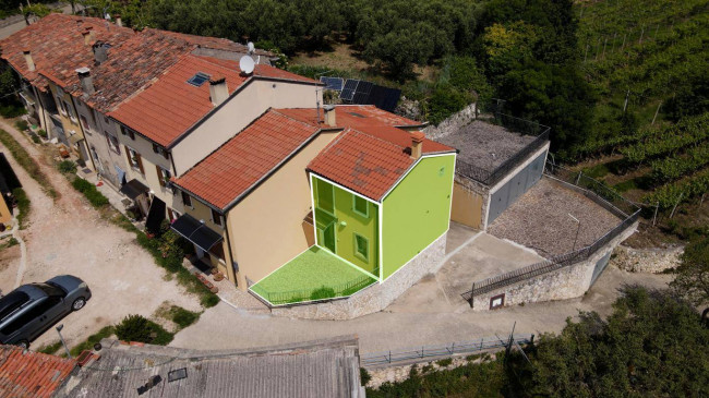 casa affiancata in Vendita a Cazzano di Tramigna