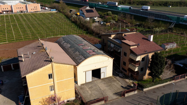 Appartamento in vendita a Monteforte d'Alpone