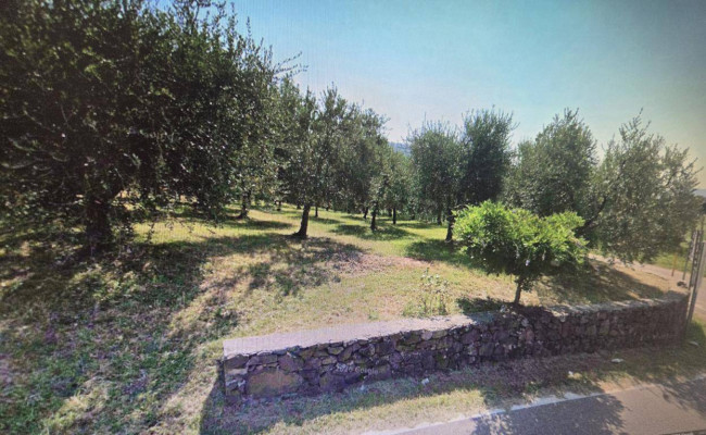 Terreno edificabile in vendita a San Giovanni Ilarione